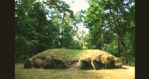 polskie piramidy grobowiec