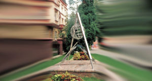 pomnik równoleżnik