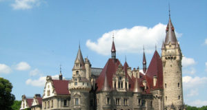 zamek Moszna najwięcej wież
